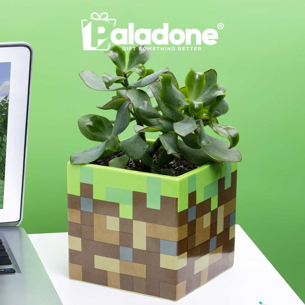 Paladone Minecraft Grass Block Pen and Plant Pot