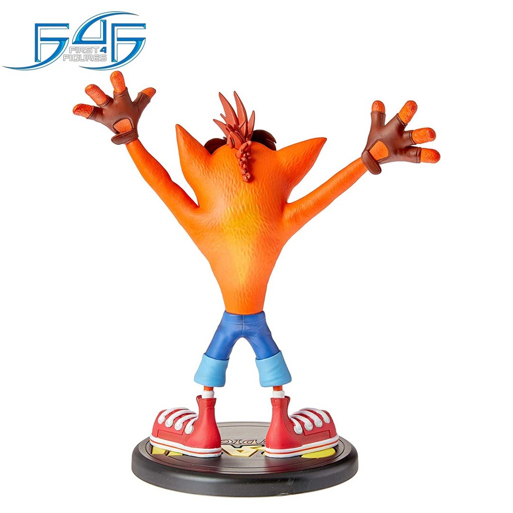 First 4 Figures - Crash Bandicoot PVC Figure