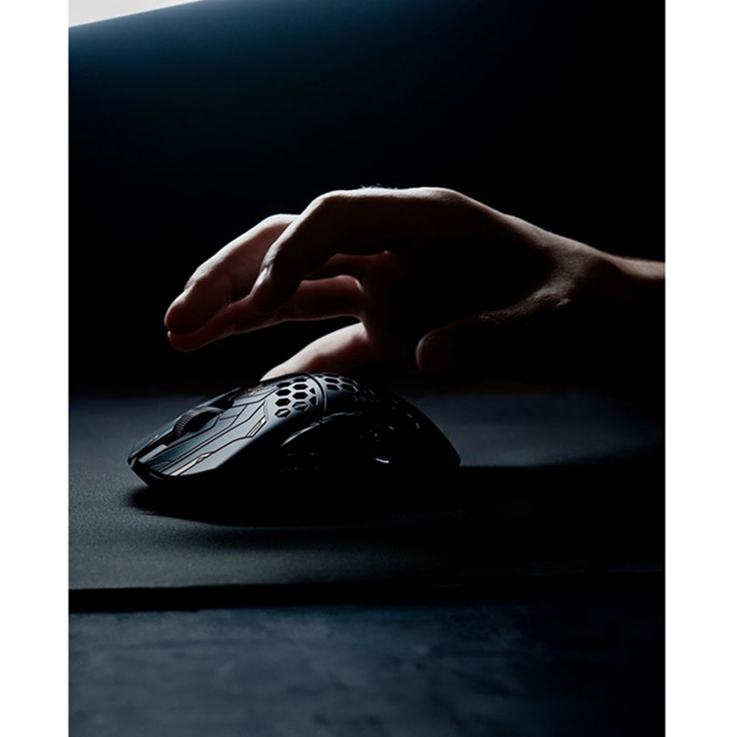 Finalmouse Ultralight X Wireless Gaming Mouse - Guardian Lion