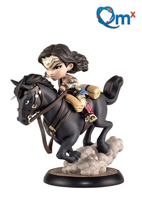 QMx Wonder Woman Q-fig Max