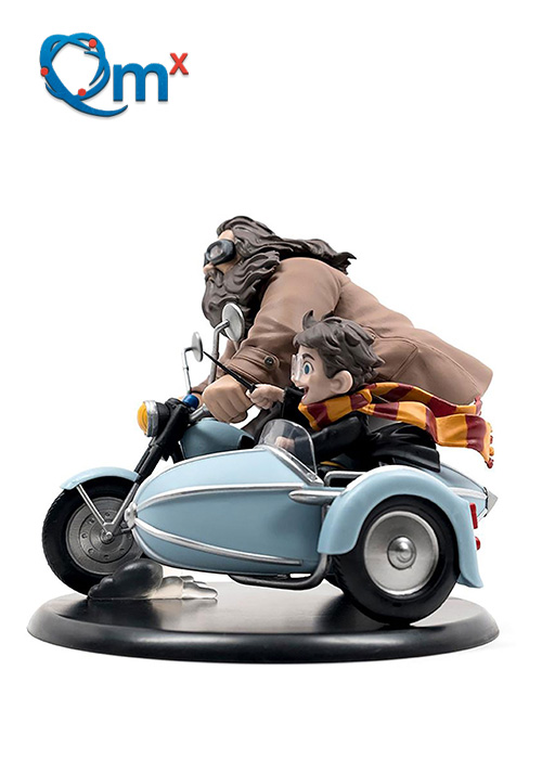 QMx Harry and Hagrid Race for Hogwarts Q-Fig