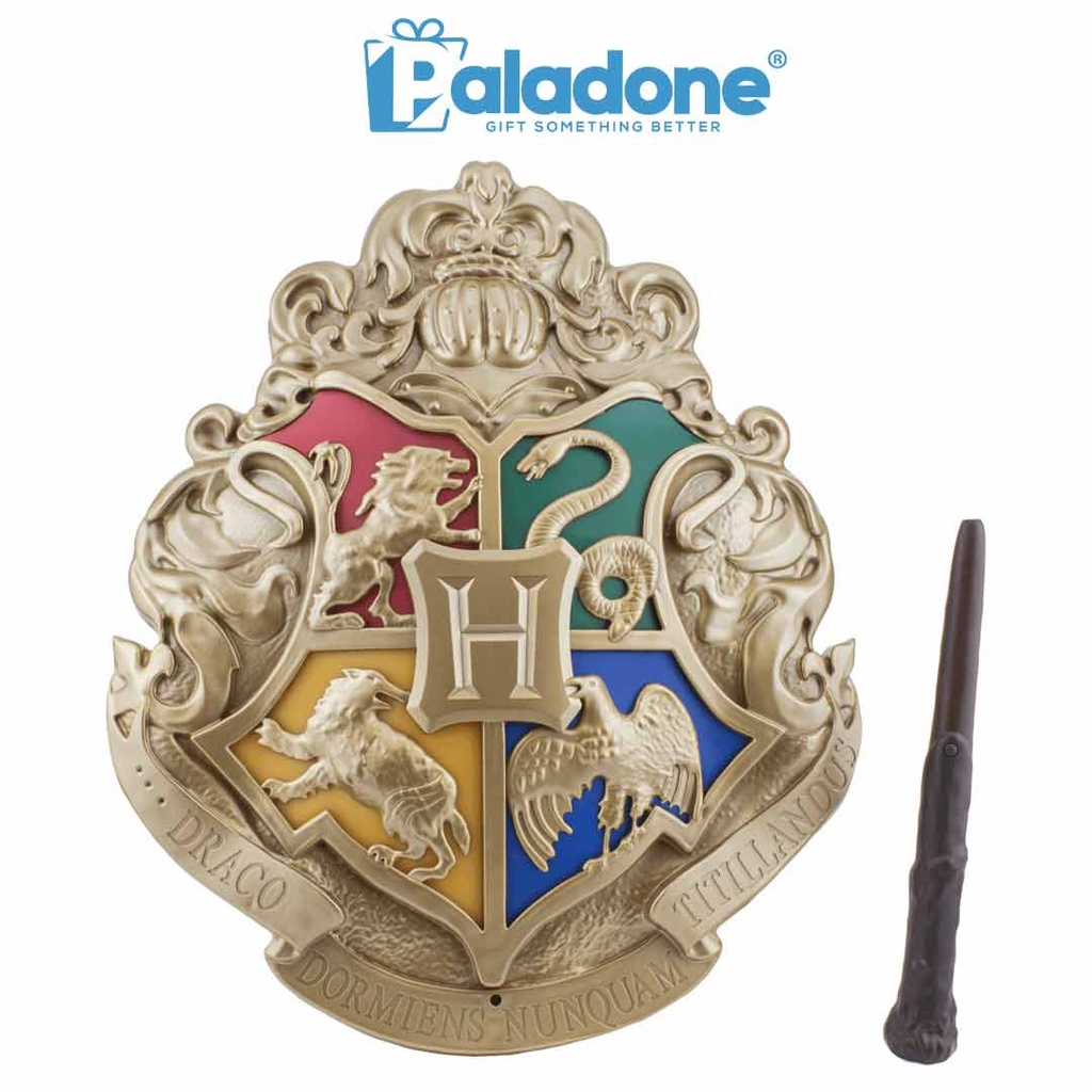 Paladone Harry Potter Crest Light with Wand Remote
