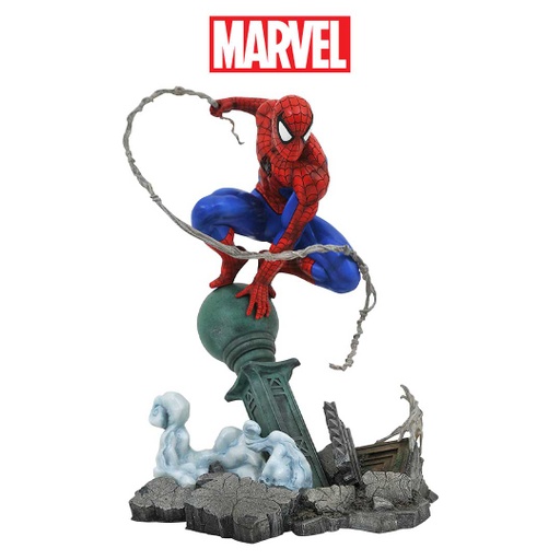 [678180] Diamond Select - Marvel Gallery Comic Spiderman Figure